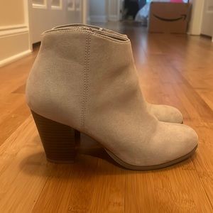 Old Navy, ankle boots, size 9